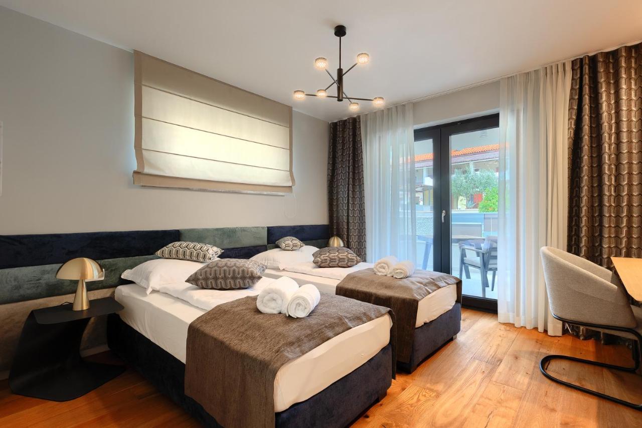 Muntić Villa Cascada מראה חיצוני תמונה
